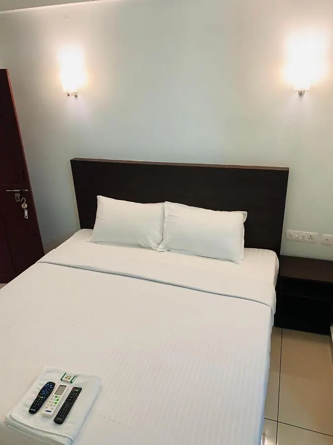 Apsara Residency Hotel Perintalmanna