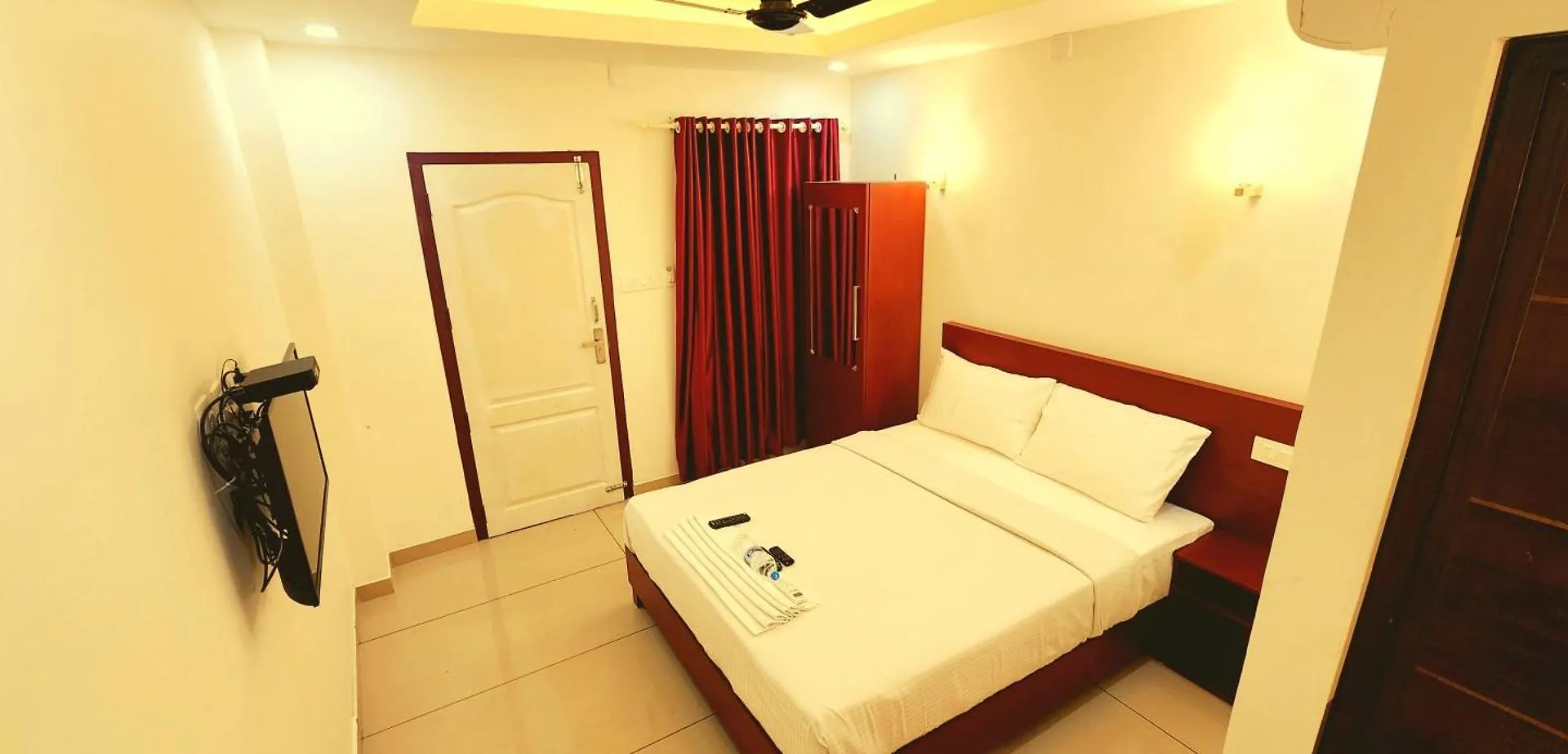 Hotel Apsara Residency Perintalmanna